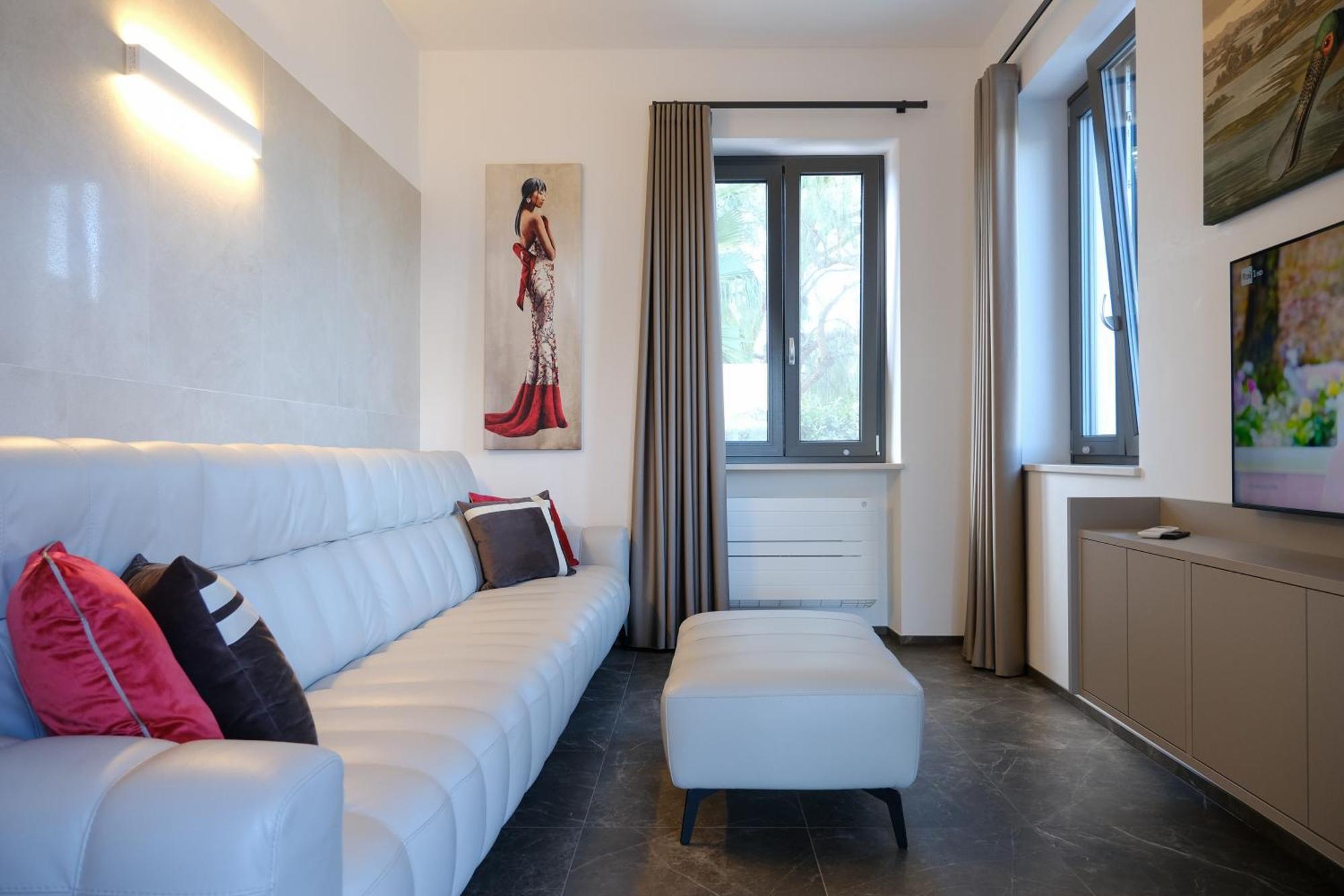 Dimora Giulia Hotel Bari Bagian luar foto
